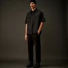 Camicia a maniche corte con bottoni in gabardina della Metropolis Series