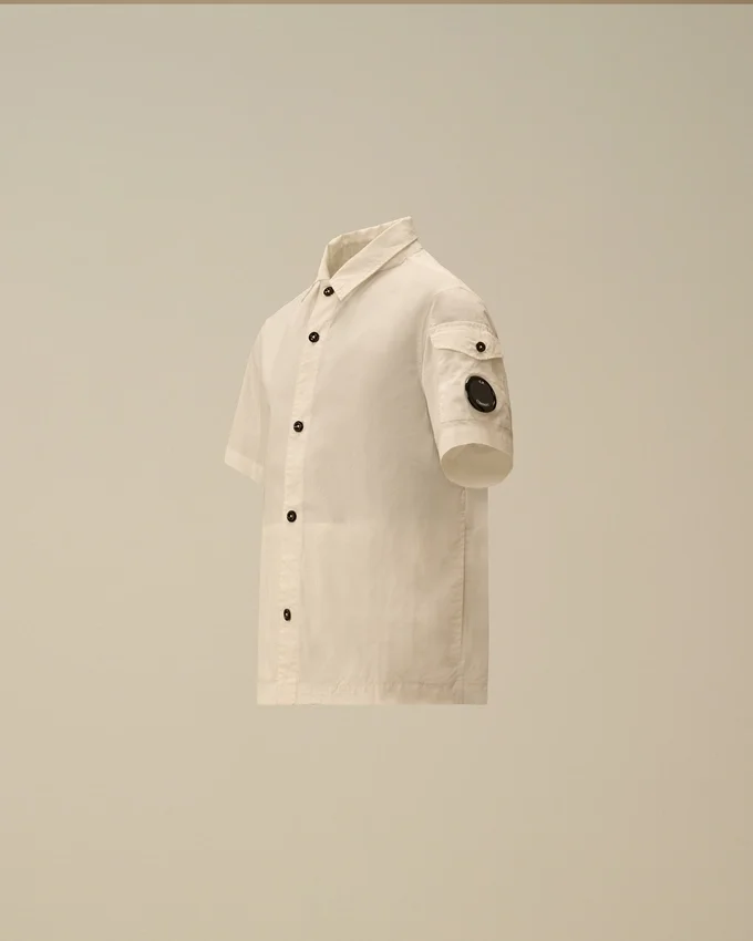 Camicia a maniche corte in popeline di cotone U16 con bottoni e lente