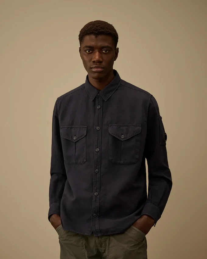 Camicia a maniche lunghe in cotone/lino con bottoni