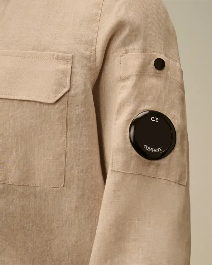 Camicia a maniche lunghe in lino U16 con bottoni