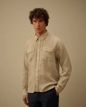 Camicia in lino a maniche lunghe con bottoni