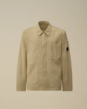 Camicia oversize Taylon P con tasche sul petto e bottoni a forma di Lens