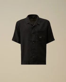 Camicia squadrata in lino a maniche corte con bottoni