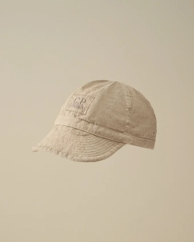 Cappellino con inserti in Rafia-R