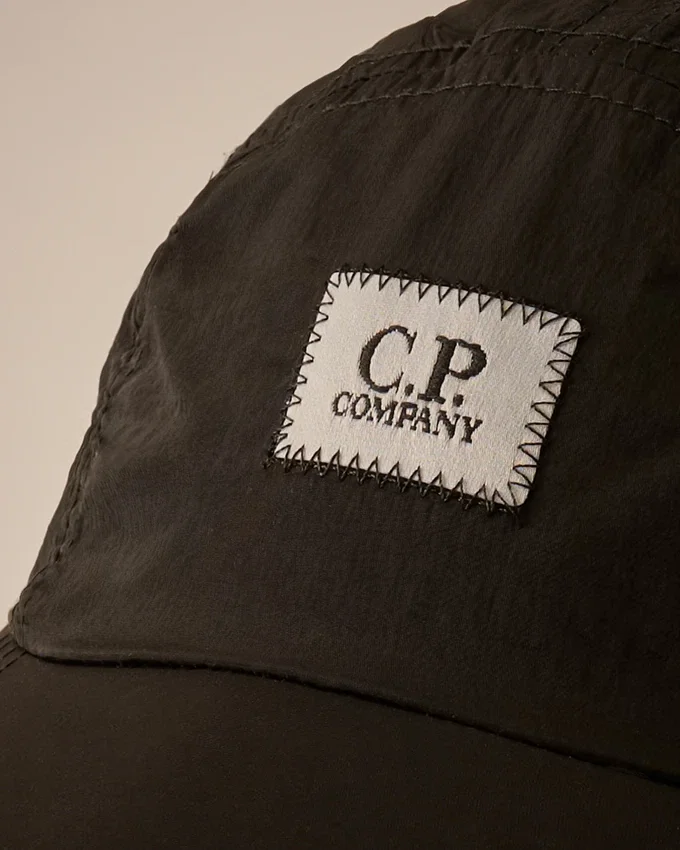 Cappellino U16 con logo Chrome-R