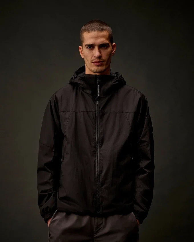 Giacca con cappuccio della Metropolis Series in Pertex® Primaloft®