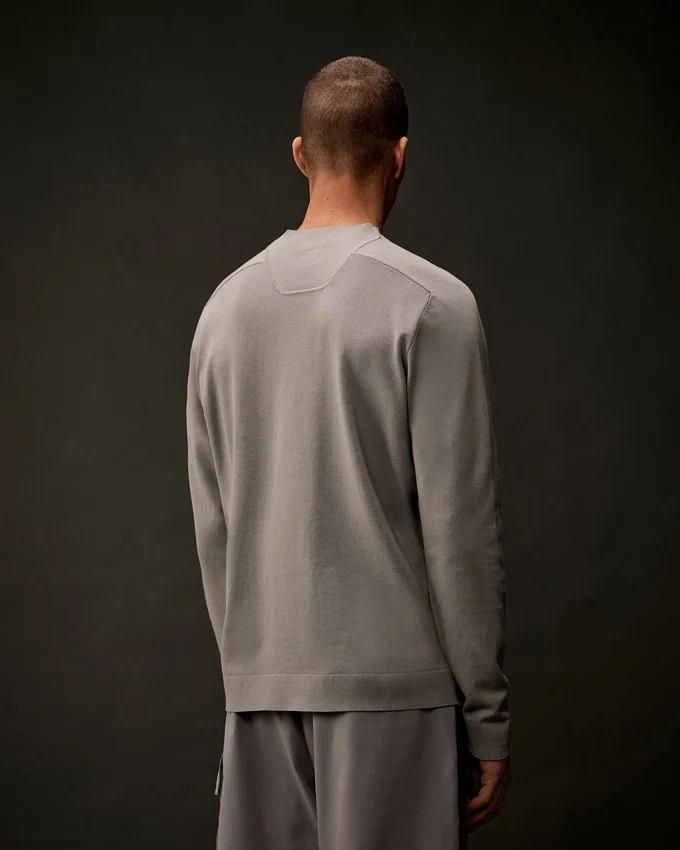Maglione a girocollo in cotone elasticizzato della Metropolis Series