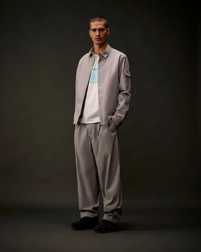 Metropolis Series: sovrashirt con zip Metro-Tek