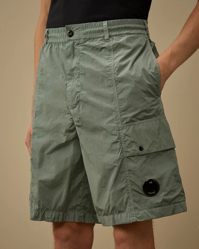 Pantaloncini cargo Boxy con lente Chrome-R