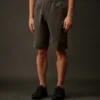 Pantaloncini cargo in pile elasticizzato della Metropolis Series