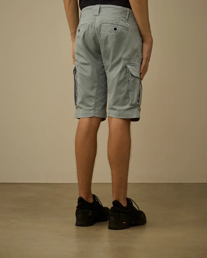 Pantaloncini cargo in raso elasticizzato con lenti
