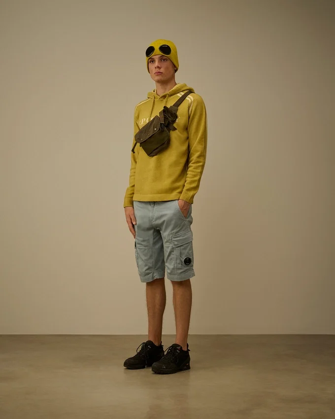 Pantaloncini cargo in raso elasticizzato con lenti