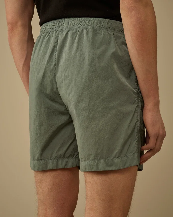 Pantaloncini da bagno con ricamo grafico Eco-Chrome-R
