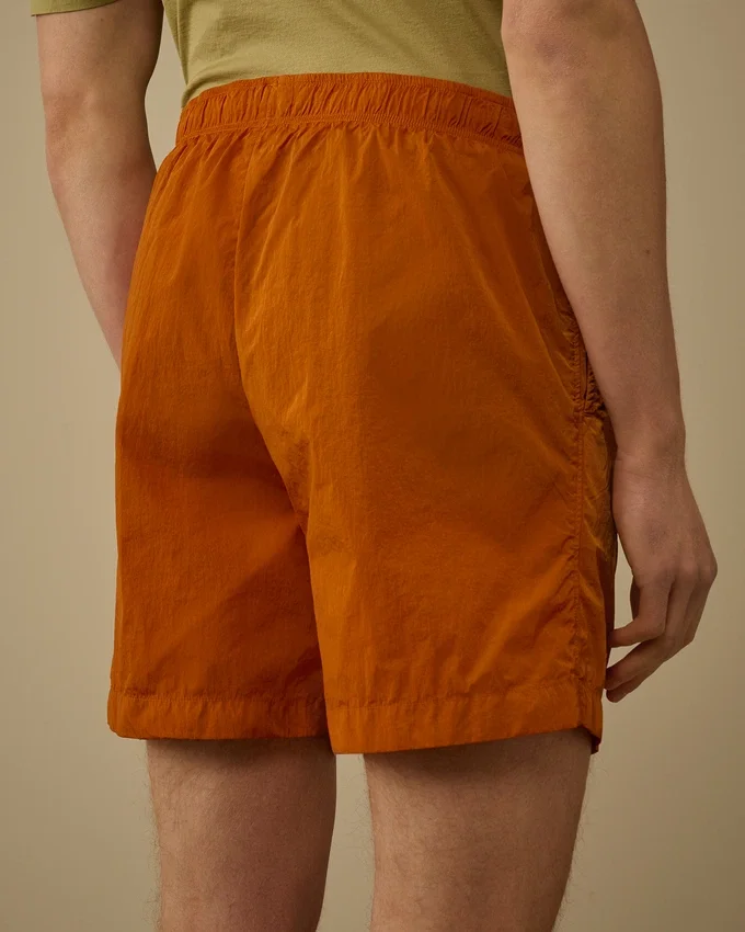 Pantaloncini da bagno con ricamo grafico Eco-Chrome-R