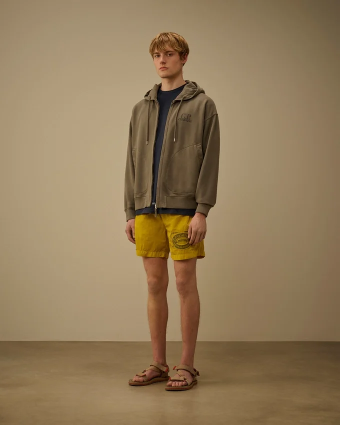 Pantaloncini da bagno con ricamo grafico Eco-Chrome-R