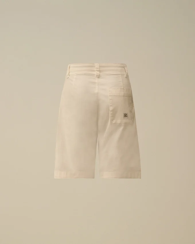 Pantaloncini in gabardina elasticizzata U16