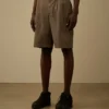 Pantaloncini larghi con pinces in gabardina di cotone