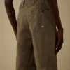 Pantaloncini larghi con pinces in gabardina di cotone