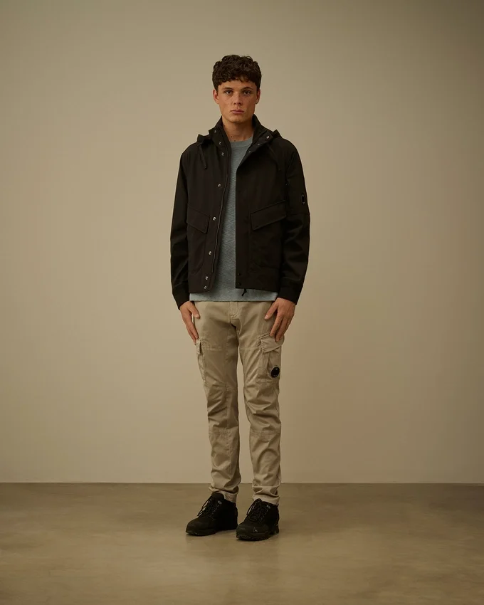 Pantaloni cargo con lenti ergonomiche in raso elasticizzato