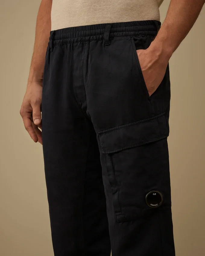 Pantaloni cargo elasticizzati in cotone/lino con tasche a lente