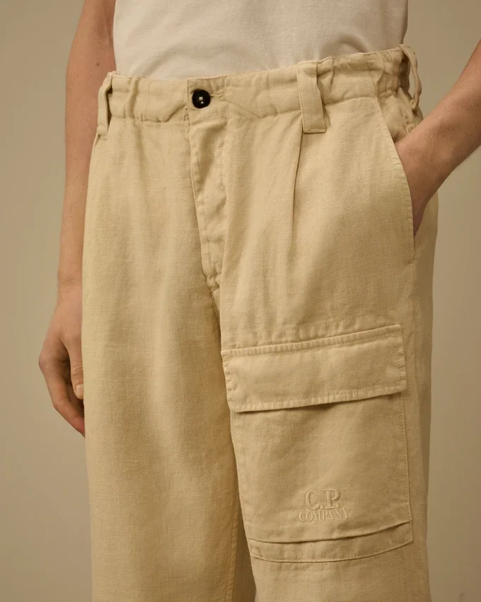 Pantaloni cargo larghi in tela di lino