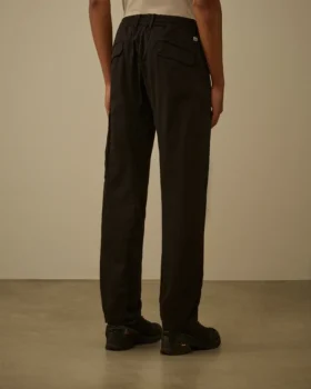 Pantaloni cargo regular in raso di cotone elasticizzato