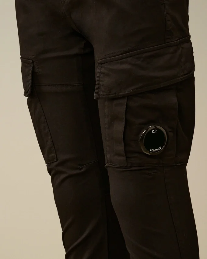 Pantaloni cargo U16 in gabardina elasticizzata con dettaglio a Lens