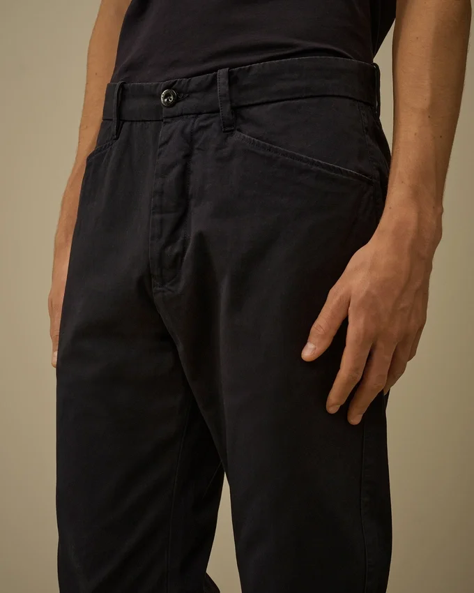 Pantaloni chino regular in gabardina di cotone