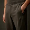 Pantaloni della Metropolis Series in pile elasticizzato