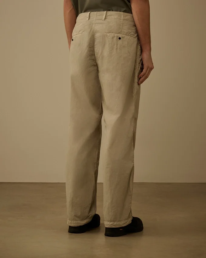 Pantaloni larghi in Flatt Nylon