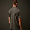 Polo a maniche corte in piquet elasticizzato della Metropolis Series