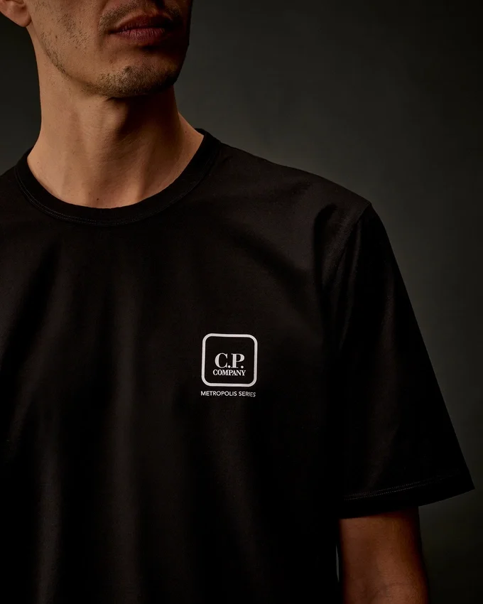 T-shirt a maniche corte con badge stampato in jersey mercerizzato della Metropolis Series