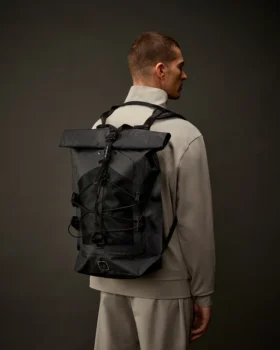 Zaino Metropolis Series con inserti in gomma sul retro